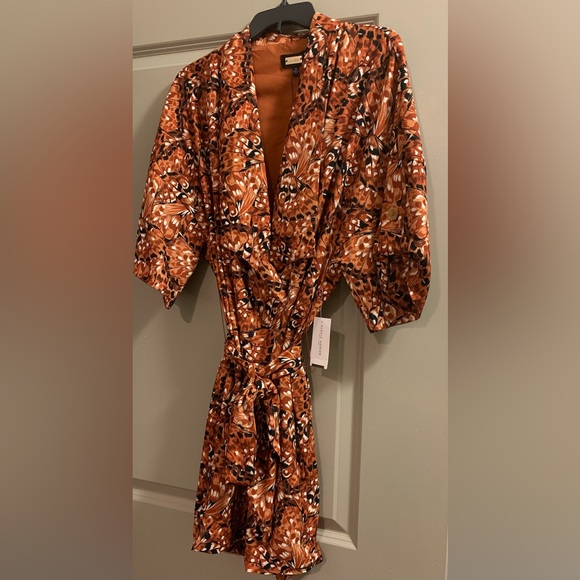 Alexia Admor Brown Abstract June Midi Sleeve Wrap Dress size 8 NWT - Picture 5 of 15